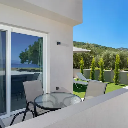 Ξενοδοχείο με διαμερίσματα Sunset Σκάλα Ραχωνίου