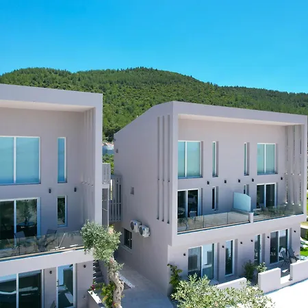 Sunset Apart Otel 4*