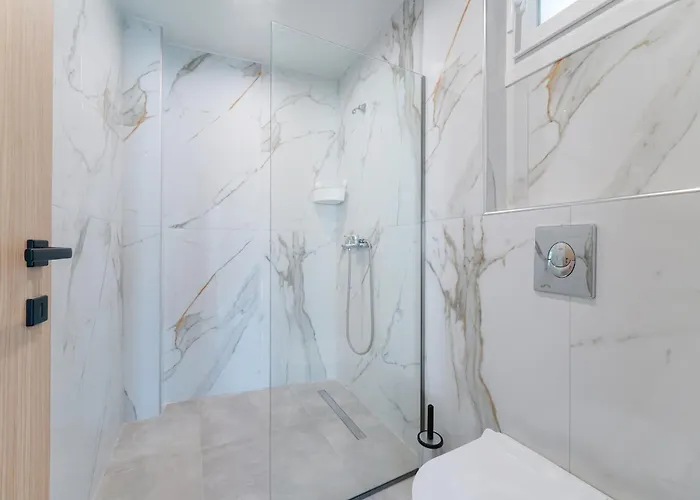 Apartmanhotel Sunset Szkála Rahoníu