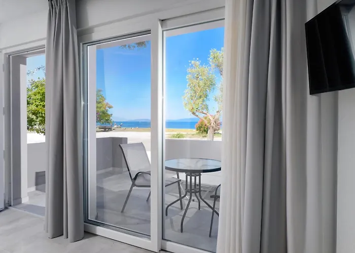 Sunset 4* Szkála Rahoníu